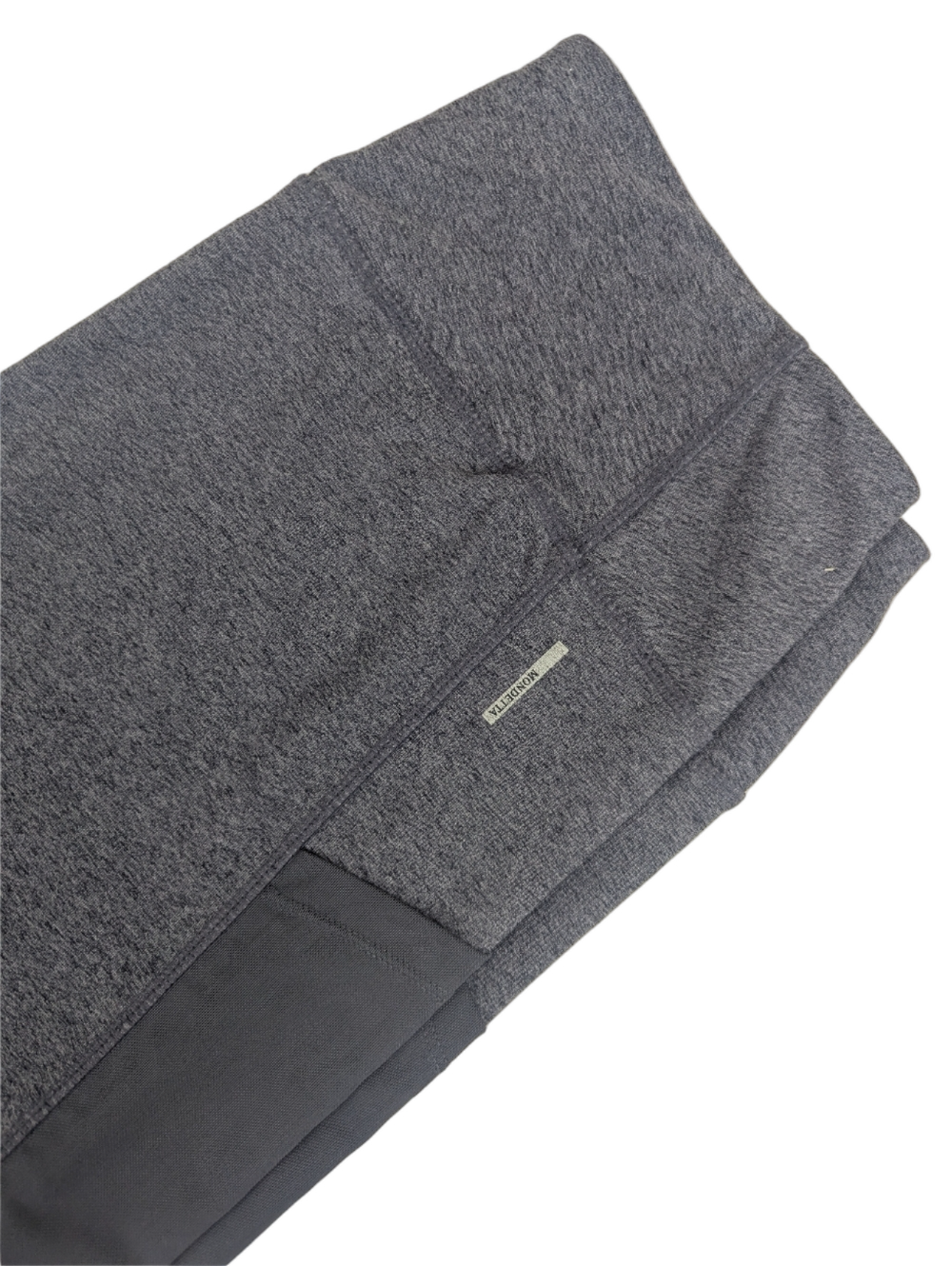 ​Mondetta Heather Grey High Waisted Leggings Large with Side Pockets & Mesh - Picture 4 of 4